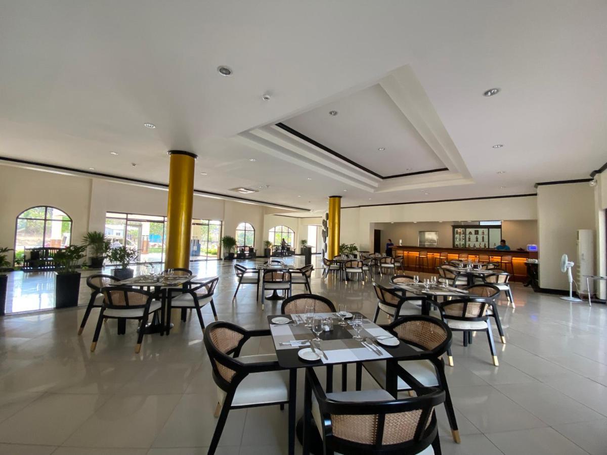 Plaza Del Norte Hotel And Convention Center Laoag Exteriér fotografie